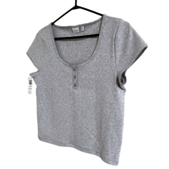 NWT Sunday Best BestHug™ Lotta T-Shirt - Picture 5 of 9